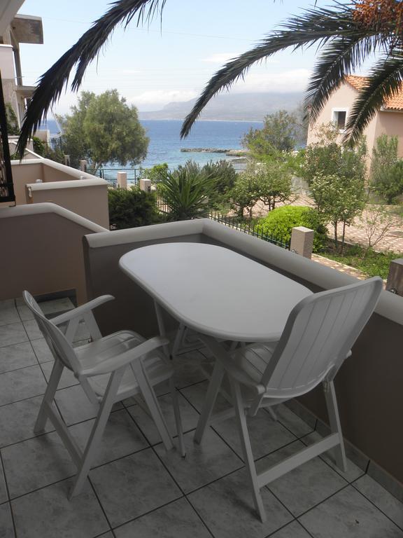 Lakonia Bay Apartments Archangelos  Buitenkant foto